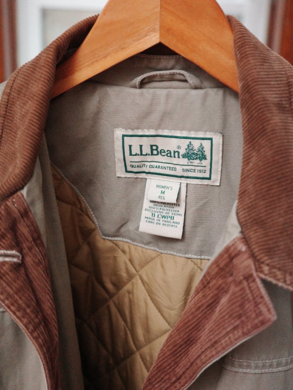 LL Bean taupe/light grey barn jacket, size M - Picture 2 of 3